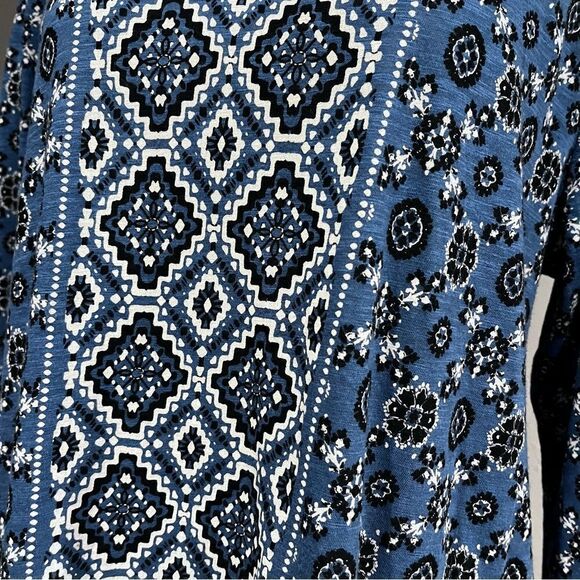 Lucky Brand long sleeve geometric print blouse - Picture 3 of 13